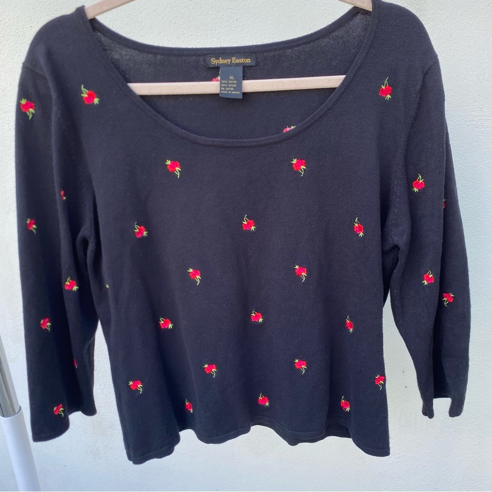 Y2K Black Floral Embroidered Knit Top Size XL